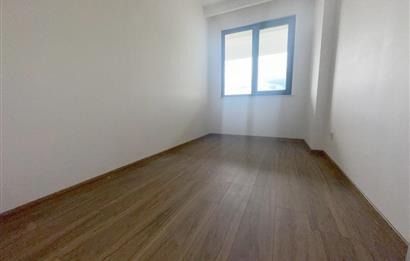 TUZLA FGM GLORİA SİTESİNDE SATILIK 2 + 1 DAİRE ORMAN MANZARALI