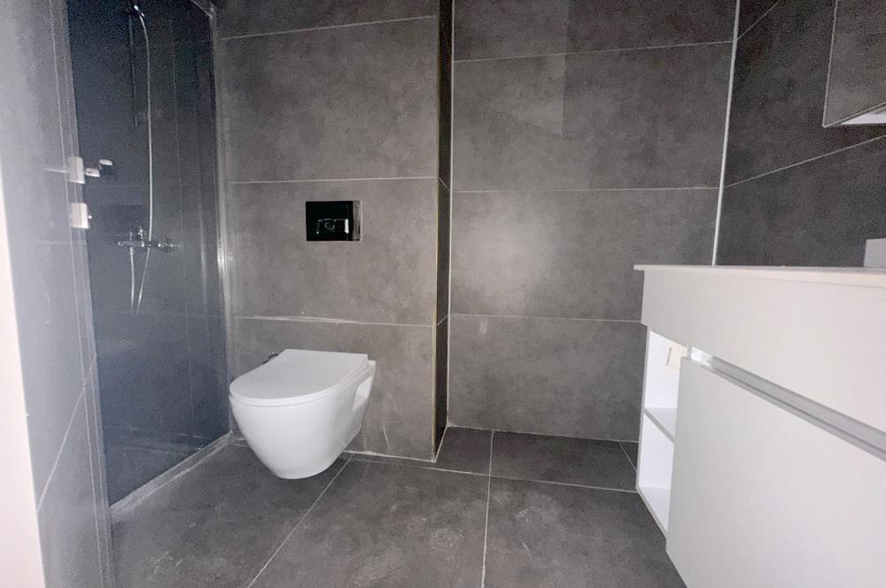 TUZLA FGM GLORİA SİTESİNDE KİRALIK 2 + 1 DAİRE ORMAN MANZARALI