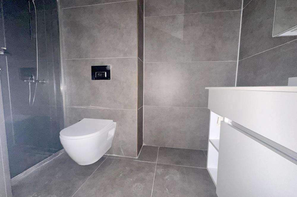 TUZLA FGM GLORİA SİTESİNDE SATILIK 2 + 1 DAİRE ORMAN MANZARALI