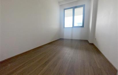 TUZLA FGM GLORİA SİTESİNDE SATILIK 2 + 1 DAİRE ORMAN MANZARALI