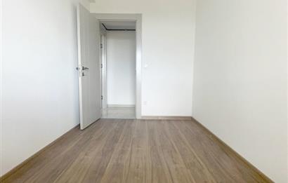 TUZLA FGM GLORİA SİTESİNDE SATILIK 2 + 1 DAİRE ORMAN MANZARALI