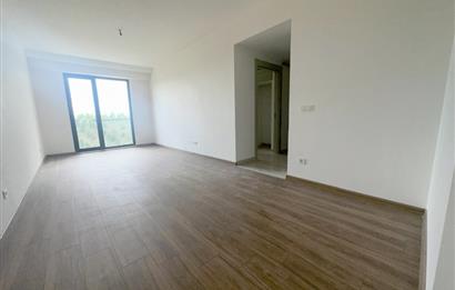TUZLA FGM GLORİA SİTESİNDE SATILIK 2 + 1 DAİRE ORMAN MANZARALI