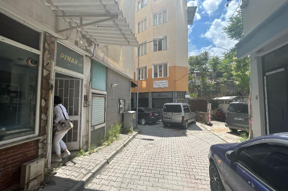 C21 BAL'DAN ÇARŞIDA İNCİRLİ CAMİ YANI ARA KAT 2+1 SATILIK DAİRE