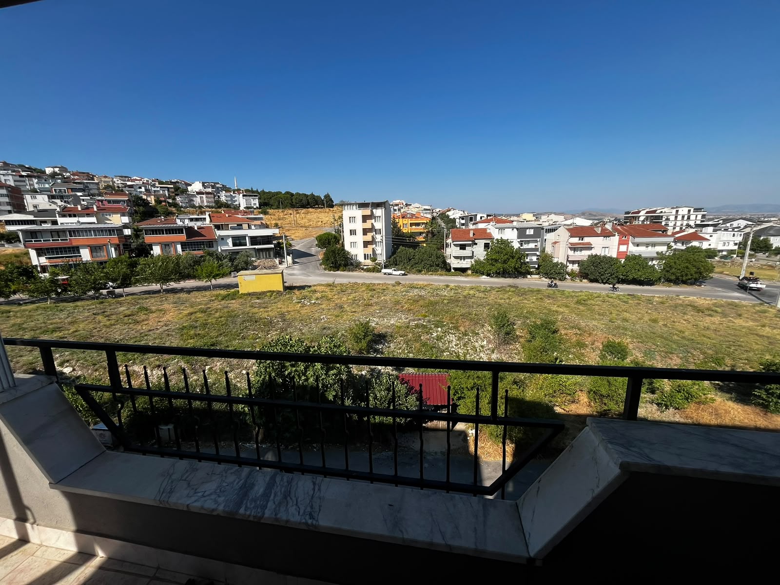 C21 BAL KİRALIK DAİRE 3+1 TOYGAR AŞÇILAR SİTESİNDE