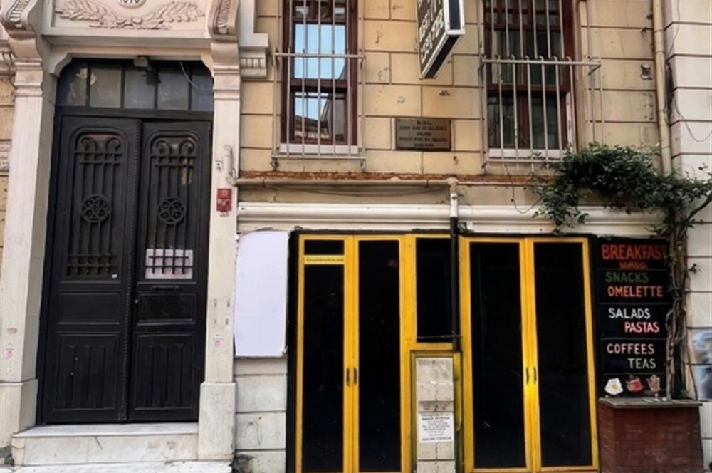 TAKSİM MEYDANI'NA 5 DK SIRASELVİLER CADDESİ'NE ADIM MESAFEDE - TEK YETKİLİ ÖMER FARUK ORDULU