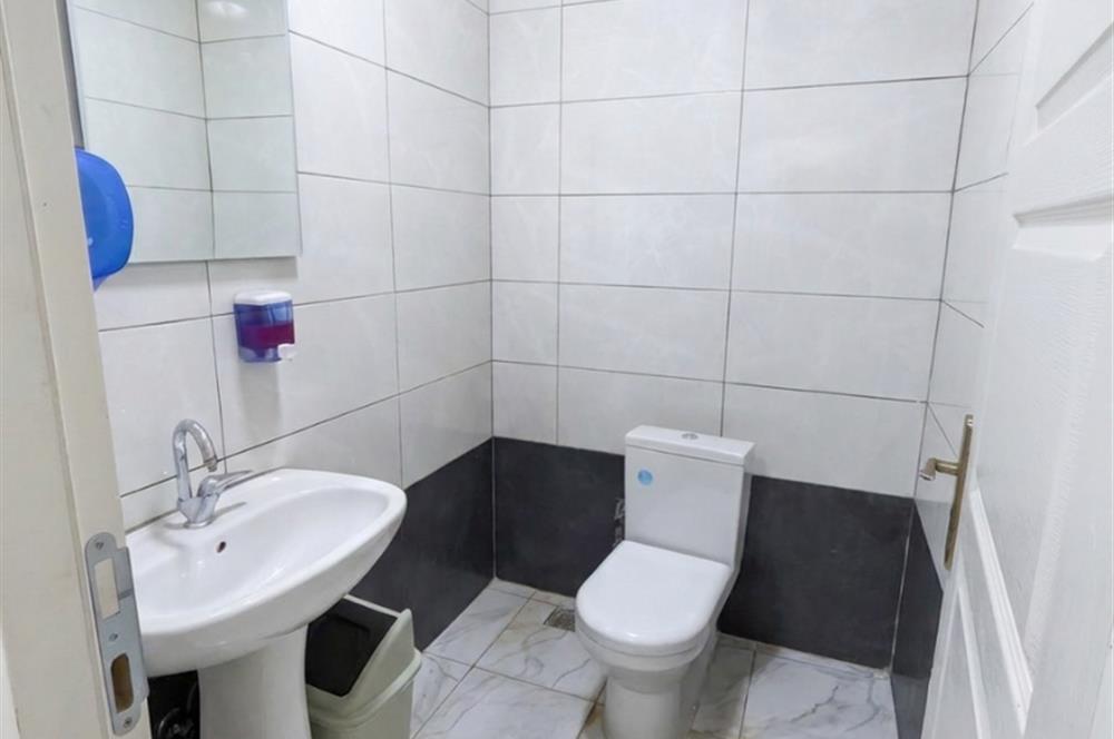 Aksaray Ordu Caddesi'nde Tramvay Karşısı Kiralık İş Yeri - Tek Yetkili Ömer Faruk ORDULU