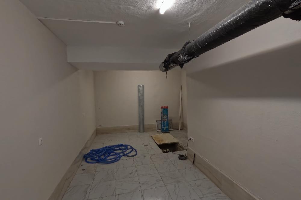 Aksaray Ordu Caddesi'nde Tramvay Karşısı Kiralık İş Yeri - Tek Yetkili Ömer Faruk ORDULU