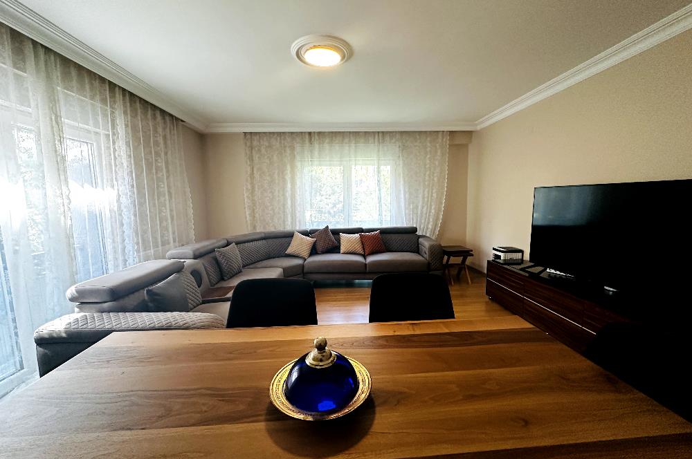 MALTEPE FEYZULLAHTA BAĞDAT CADDDESİME 100 METRE SATILIK GENİŞ 2+1