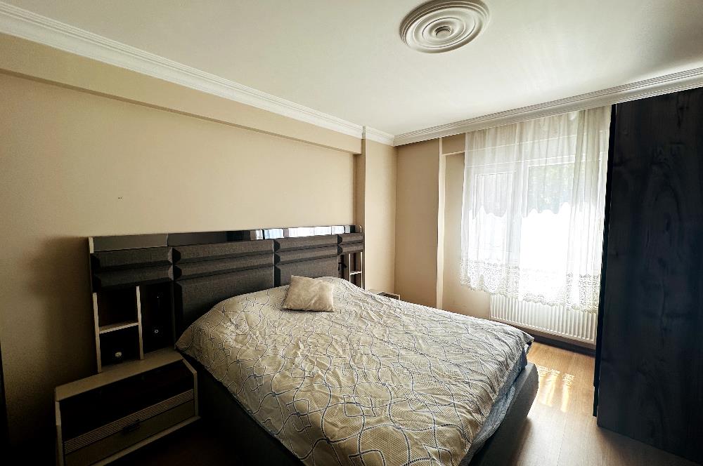 MALTEPE FEYZULLAHTA BAĞDAT CADDDESİME 100 METRE SATILIK GENİŞ 2+1