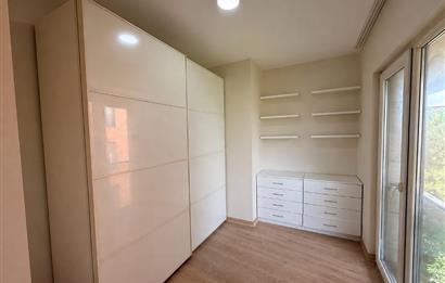 Koç Batı Yurdu'na Yakın Alya Sitesi'nde 1+1 Satılık Daire