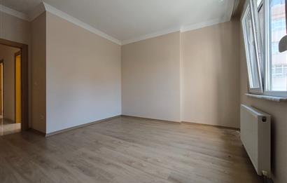 ATAŞEHİR İÇERENKÖYDE ANA CADDE ÜZERİ 3+1 SATILIK DAİRE 