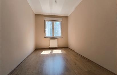 ATAŞEHİR İÇERENKÖYDE ANA CADDE ÜZERİ 3+1 SATILIK DAİRE 