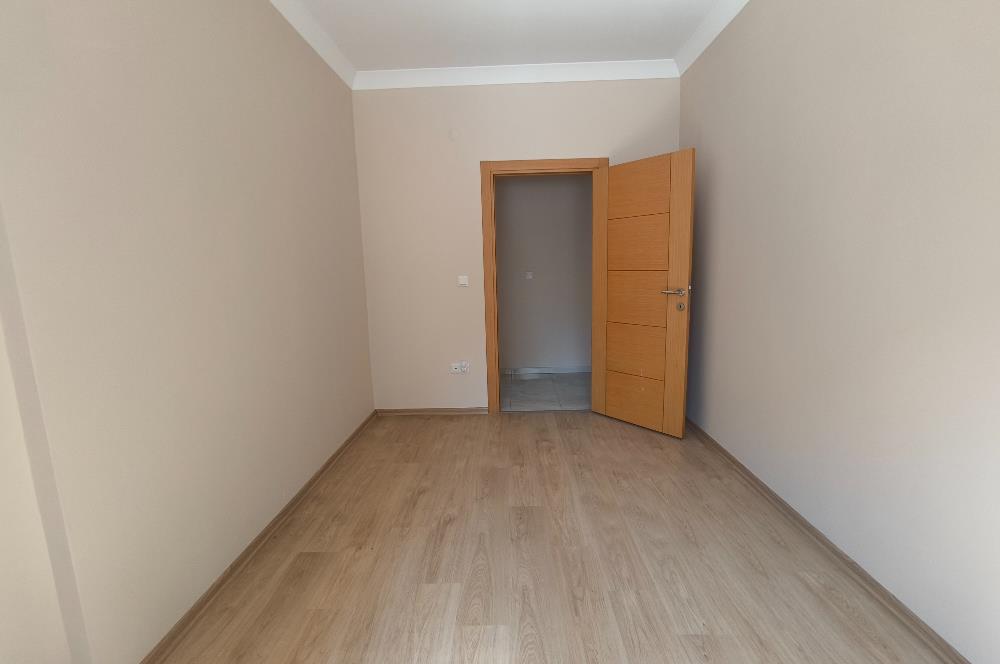 ATAŞEHİR İÇERENKÖYDE ANA CADDE ÜZERİ 3+1 SATILIK DAİRE 