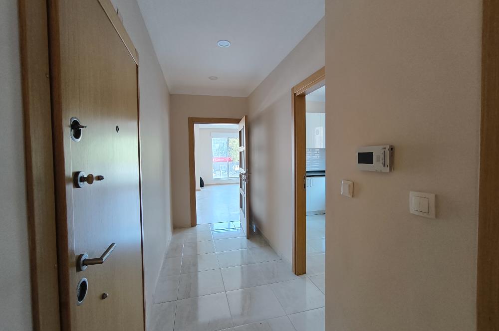 ATAŞEHİR İÇERENKÖYDE ANA CADDE ÜZERİ 3+1 SATILIK DAİRE 