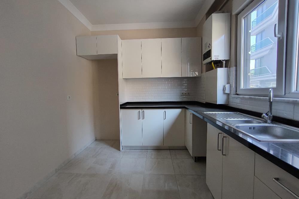 ATAŞEHİR İÇERENKÖYDE ANA CADDE ÜZERİ 3+1 SATILIK DAİRE 