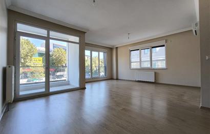 ATAŞEHİR İÇERENKÖYDE ANA CADDE ÜZERİ 3+1 SATILIK DAİRE 