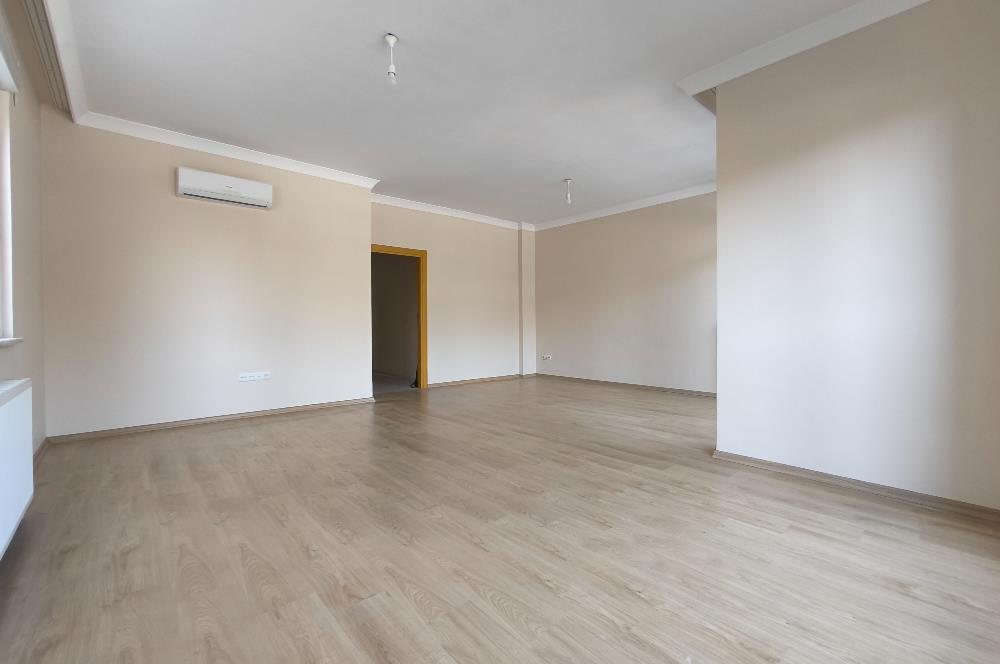ATAŞEHİR İÇERENKÖYDE ANA CADDE ÜZERİ 3+1 SATILIK DAİRE 