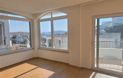 Bodrum Eskiçeşme Myndos Sitesi'nde Deniz Manzaralı 2+1 Satılık Daire | Orta Kat | Havuzlu Site