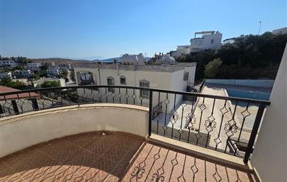 Bodrum Eskiçeşme Myndos Sitesi'nde Deniz Manzaralı 2+1 Satılık Daire | Orta Kat | Havuzlu Site