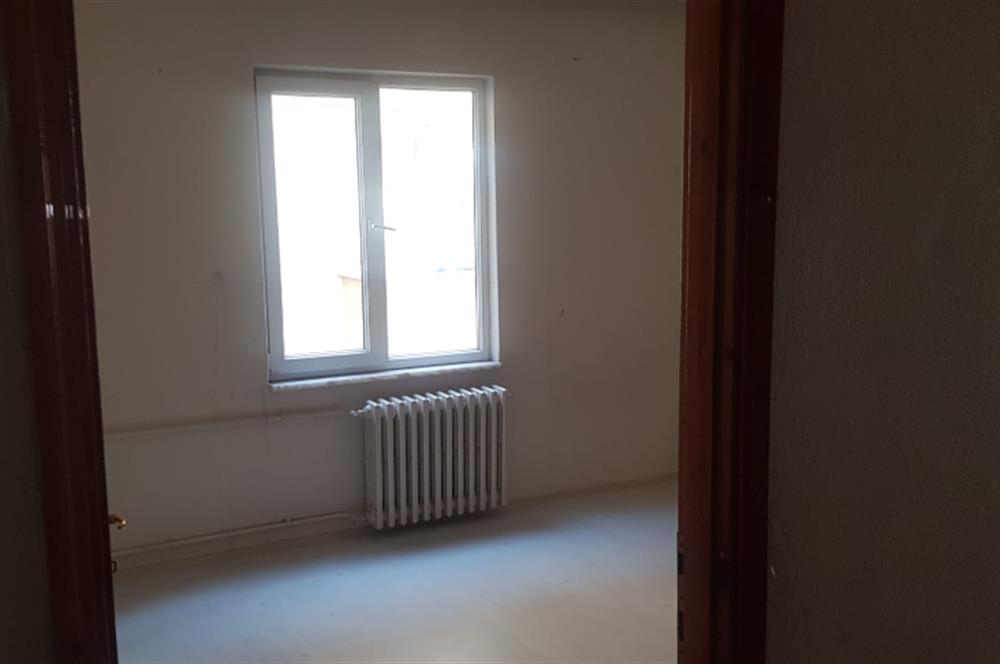 CENTURY21 Bal'DAN BALIKESİR BAHÇELİEVLERDE KİRALIK 3+1 DAİRE