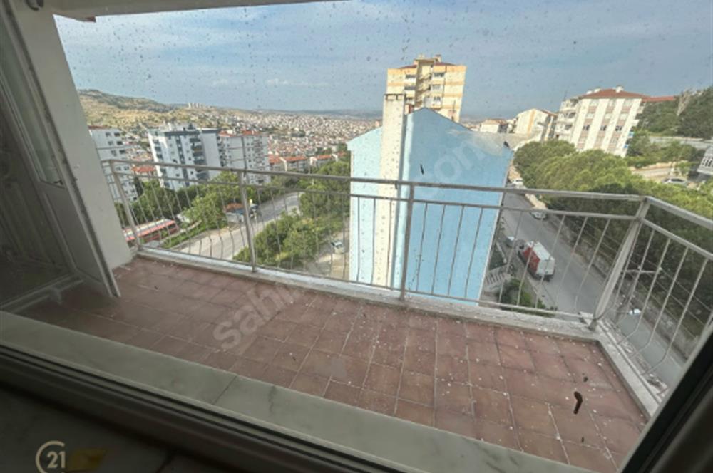 C21 BAL'DAN ADNAN MENDERES MAH. 3+1 SATILIK DAİRE