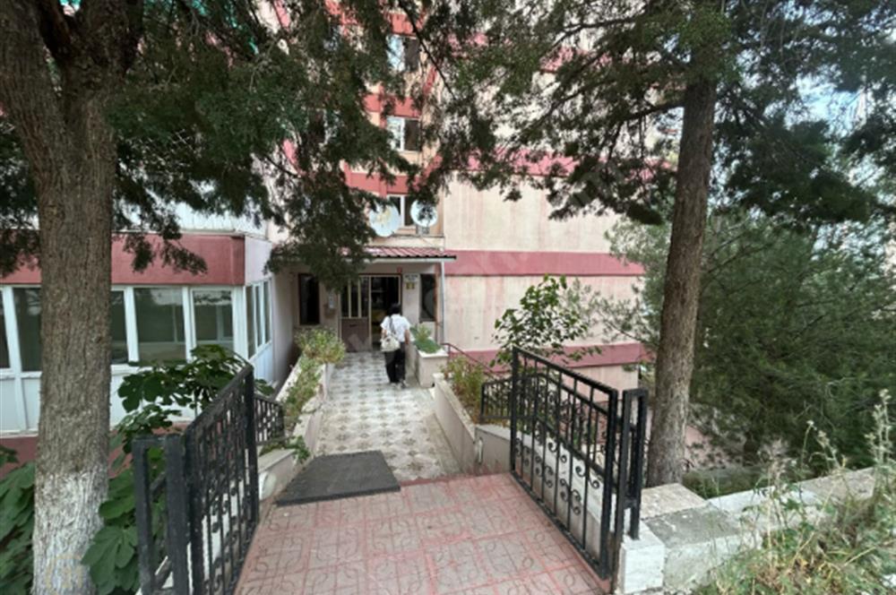 C21 BAL'DAN ADNAN MENDERES MAH. 3+1 SATILIK DAİRE