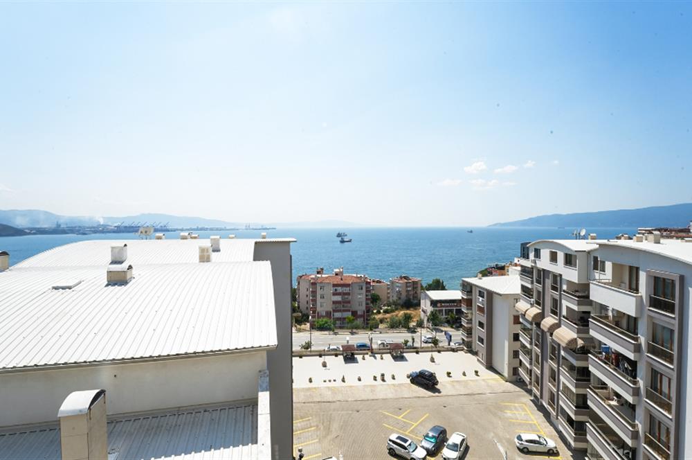 C21 Cius; Günaydın Park Sitesinde Deniz Manzaralı 5+1 Dubleks