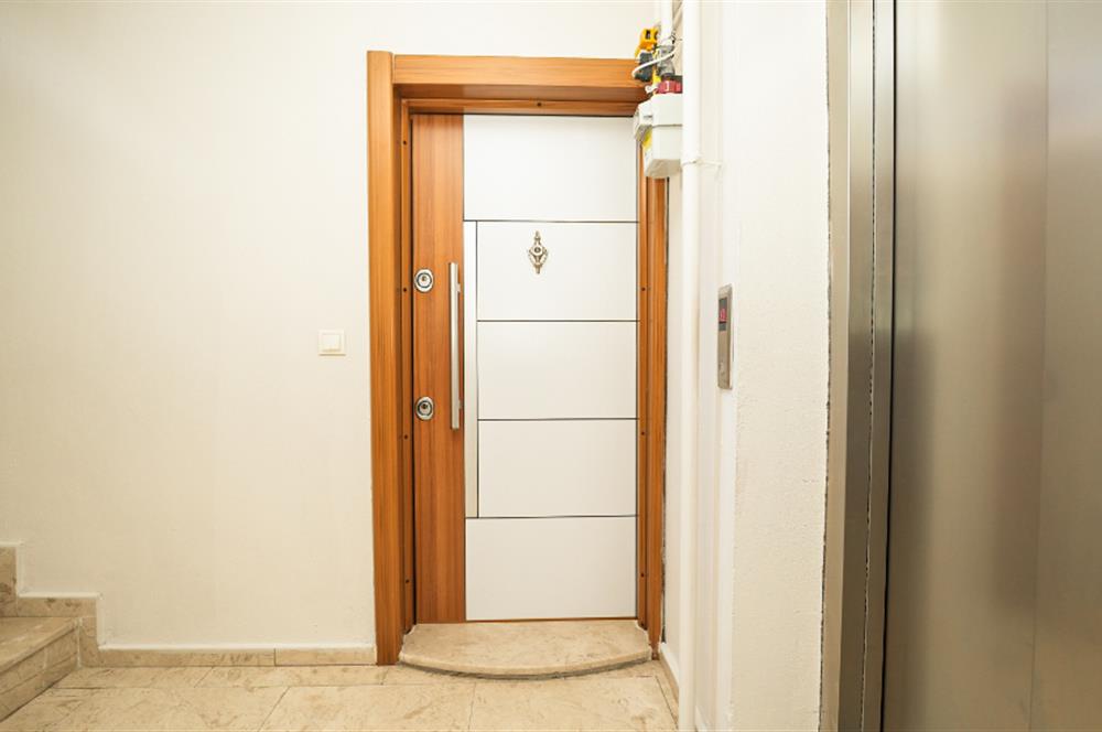 C21 Cius; Günaydın Park Sitesinde Deniz Manzaralı 5+1 Dubleks