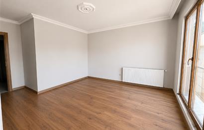 Çekmeköy'de Satılık 4+2 Dubleks Daire
