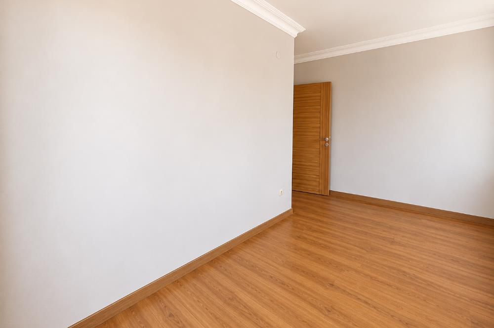 Çekmeköy'de Satılık 4+2 Dubleks Daire