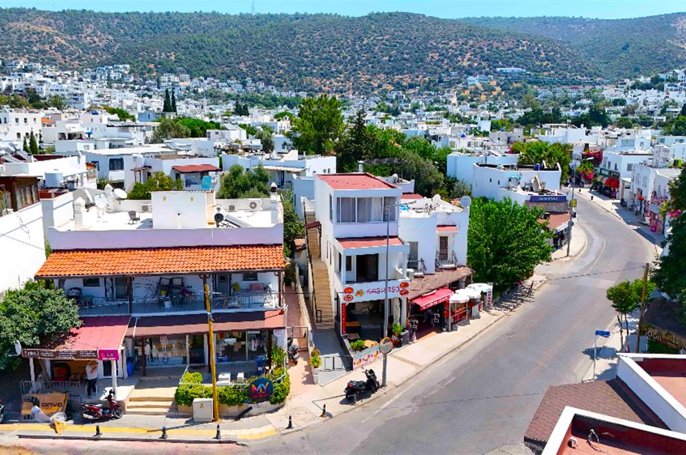 BODRUM ARTEMİS CADDESİNDE DEVREN KİRALIK DÜKKAN