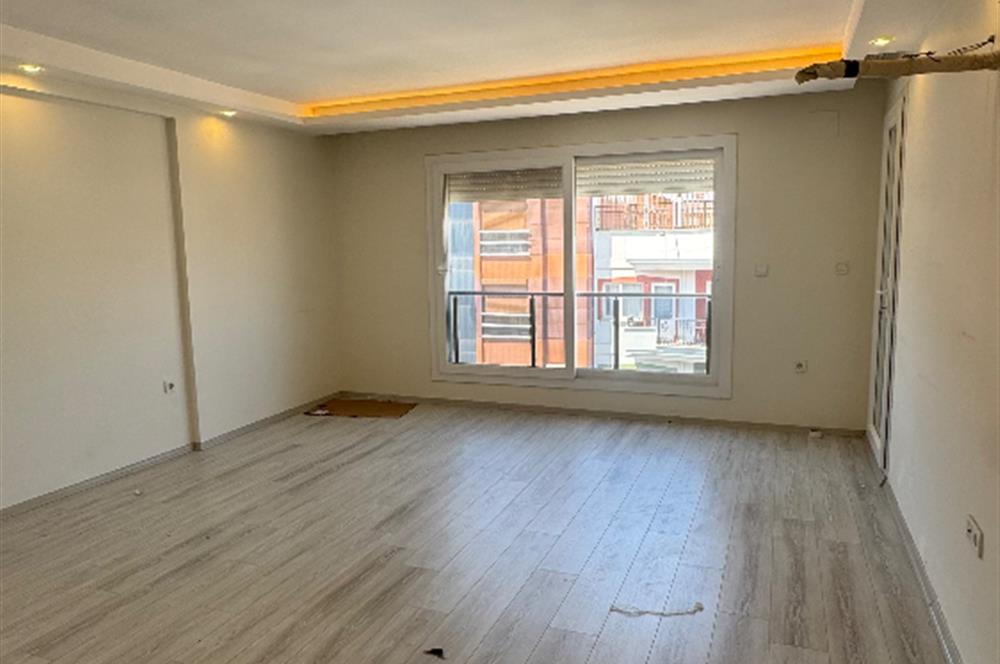 Atatürk Bulvarında Full Tadilatlı 140 m2 Kiralık Daire