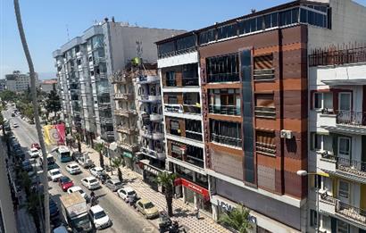 Atatürk Bulvarında Full Tadilatlı 140 m2 Kiralık Daire