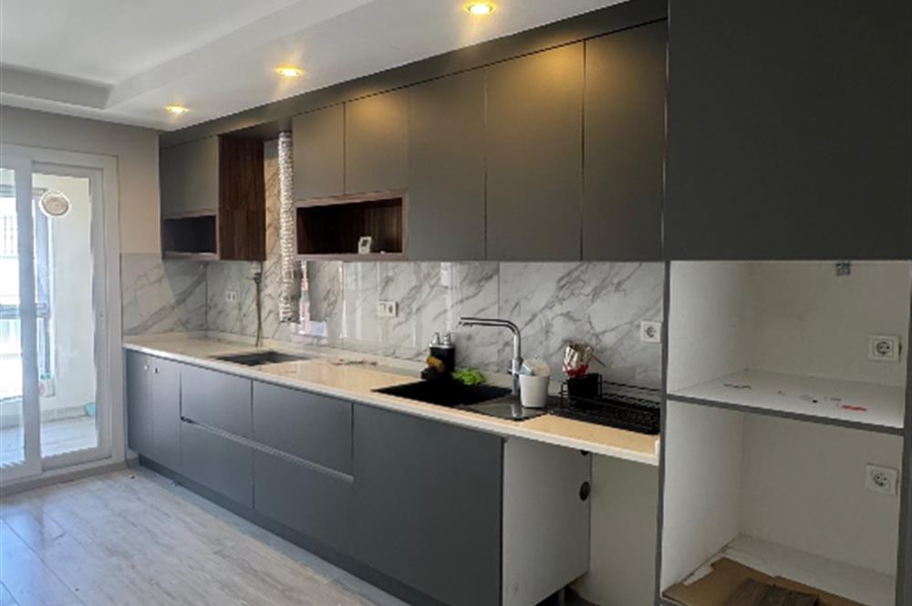 Atatürk Bulvarında Full Tadilatlı 140 m2 Kiralık Daire