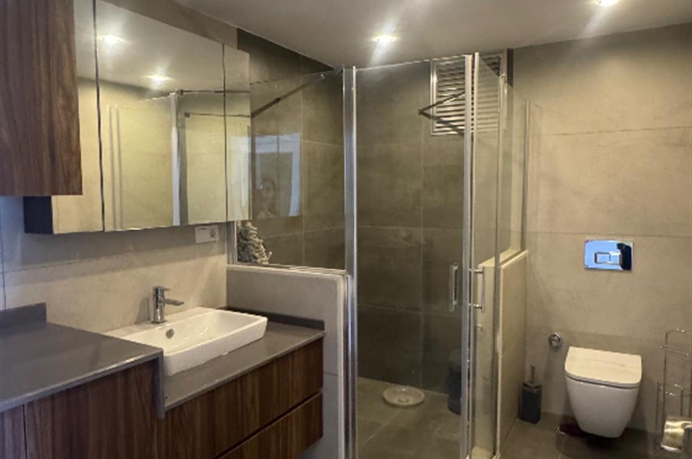 Atatürk Bulvarında Full Tadilatlı 140 m2 Kiralık Daire