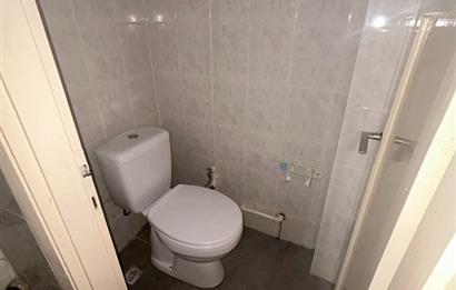 C21 BAL'DAN ÇARŞIDA İNCİRLİ CAMİ YANI ARA KAT 2+1 SATILIK DAİRE