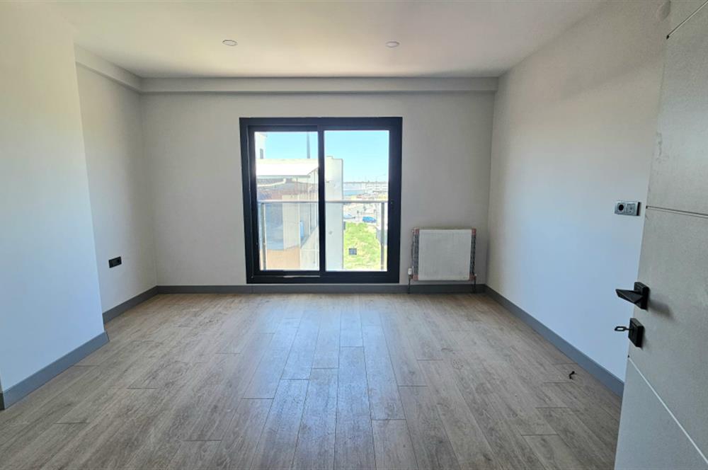 Çİğli/Balatçık Sıfır Binada Kiralık 2+1 Daire Kapalı Mutfaklı