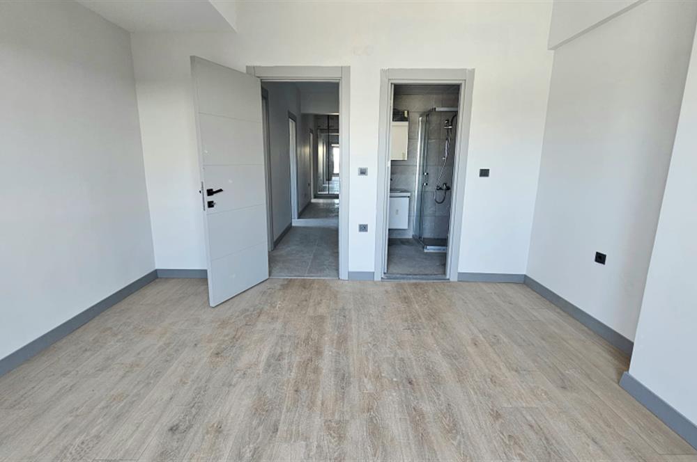 Çİğli/Balatçık Sıfır Binada Kiralık 2+1 Daire Kapalı Mutfaklı
