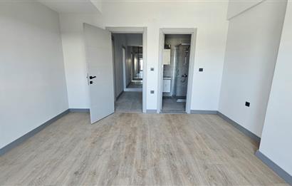 Çİğli/Balatçık Sıfır Binada Kiralık 2+1 Daire Kapalı Mutfaklı
