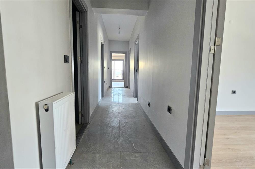 Çİğli/Balatçık Sıfır Binada Kiralık 2+1 Daire Kapalı Mutfaklı