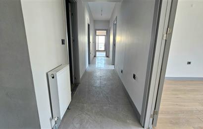 Çİğli/Balatçık Sıfır Binada Kiralık 2+1 Daire Kapalı Mutfaklı