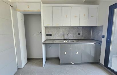Çİğli/Balatçık Sıfır Binada Kiralık 2+1 Daire Kapalı Mutfaklı