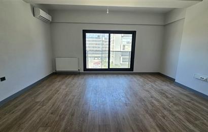 Çİğli/Balatçık Sıfır Binada Kiralık 2+1 Daire Kapalı Mutfaklı
