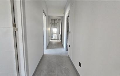 Çİğli/Balatçık Sıfır Binada Kiralık 2+1 Daire Kapalı Mutfaklı