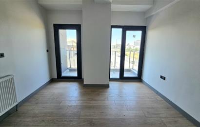 Çİğli/Balatçık Sıfır Binada Kiralık 2+1 Daire Kapalı Mutfaklı