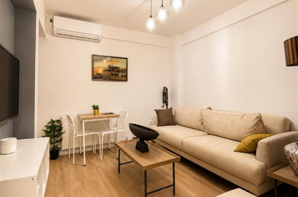 Kadıköy Merkezi 1+1 Yeni Eşyalı Daire