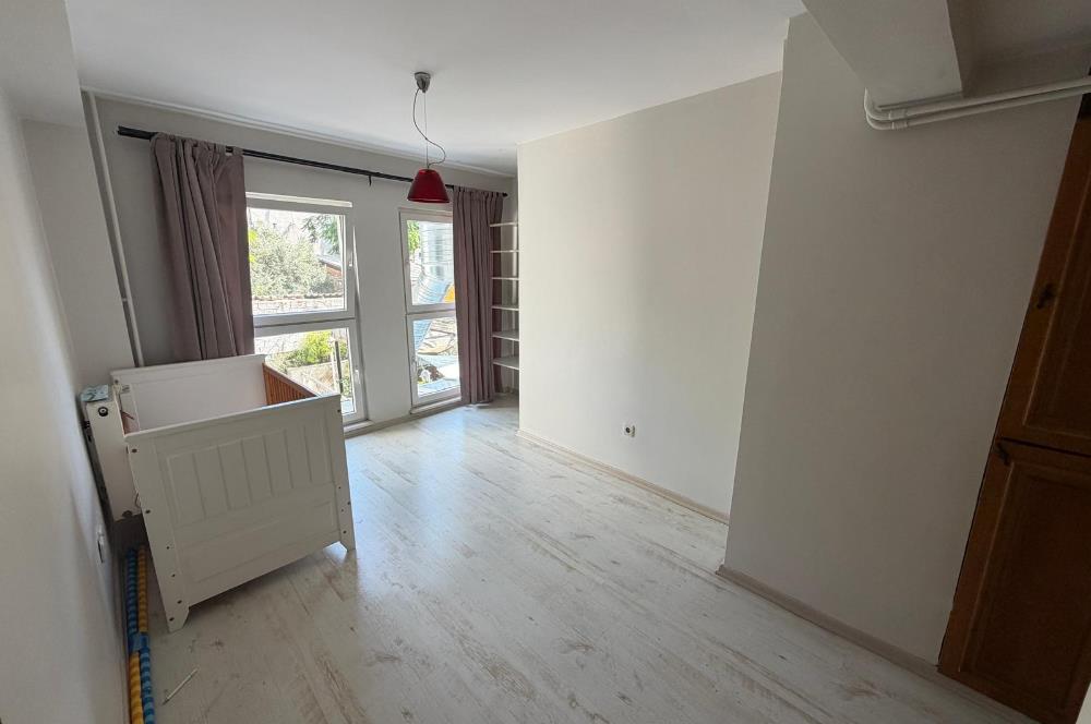 ÜSKÜDAR BEYLERBEYİ İSKELE CAD. KİRALIK 2+1 YOL YALI DAİRESİ