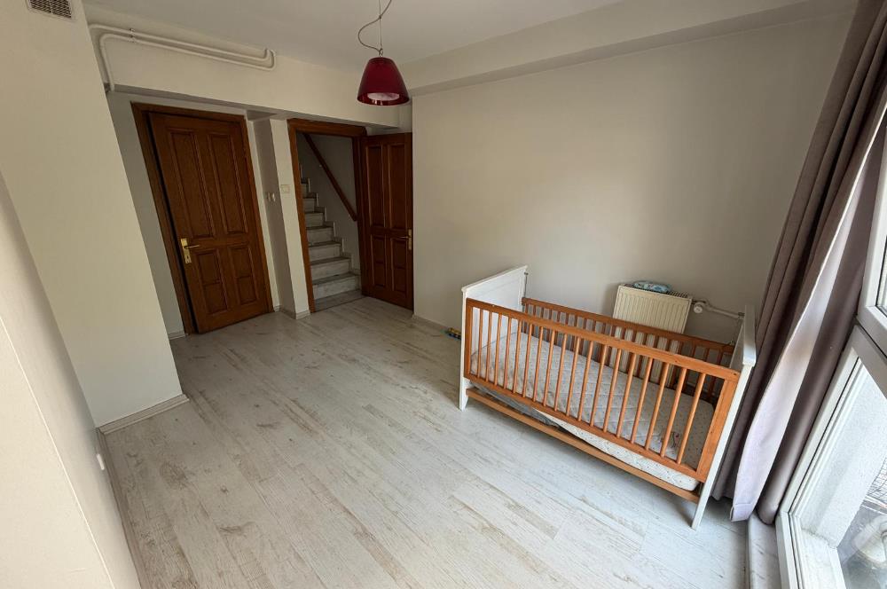 ÜSKÜDAR BEYLERBEYİ İSKELE CAD. KİRALIK 2+1 YOL YALI DAİRESİ