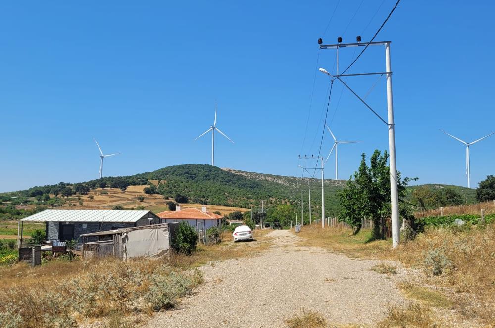 C21 BAL'DAN KARESİ KIRMIZILAR MAH.DE SATILIK KÖŞE PARSEL ARSA