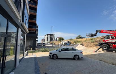 CUMHURİYET MAHALLESİNDE SATILIK KULLANIŞLI DÜKKAN
